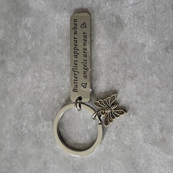 "Butterflies Appear When Angels Are Near" Silvertone Keychain w/ Butterfly Charm - Picture 2 of 5